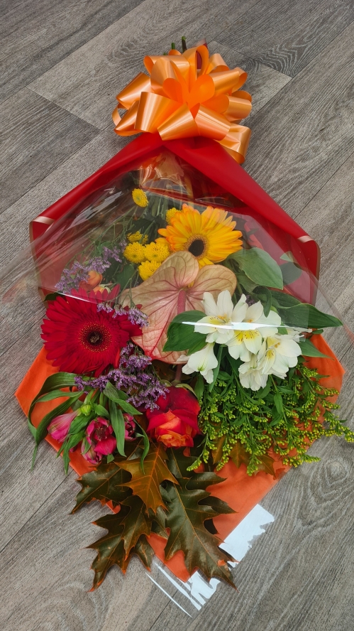 Florist’s Choice Gift Wrapped Bouquet