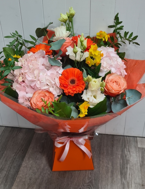 MOTHER’S DAY RADIANCE BOUQUET